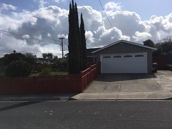 4th image of 2692 Odonnell Dr
