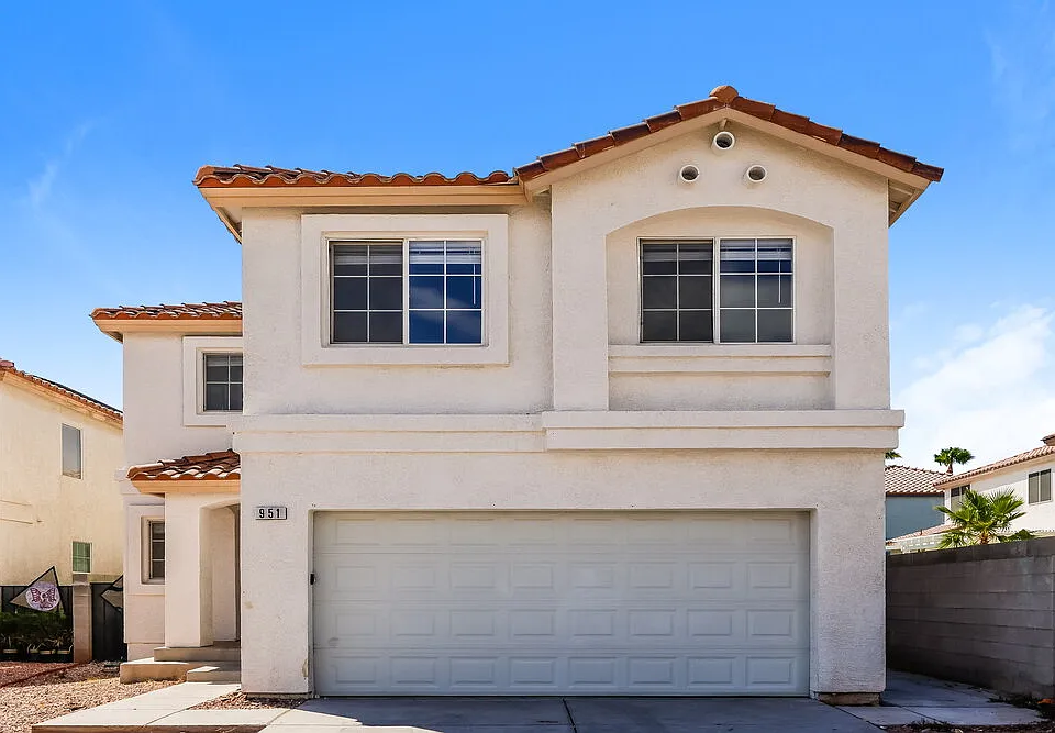 951 Ostrich Fern Ct