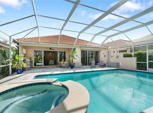 389 Mallory Ct, Naples, FL 34110