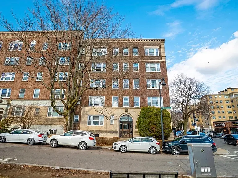 1607 Commonwealth Ave #22 — Photo 6