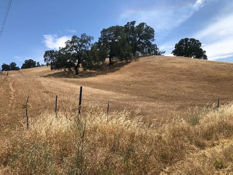 2nd image of 19789 Deer Valley Rd