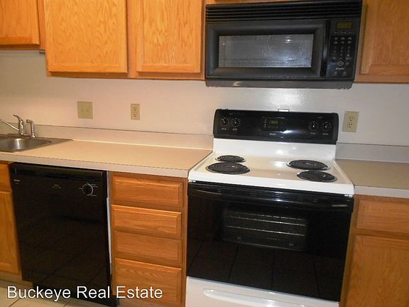 3rd image of 100 E Norwich Ave APT 5