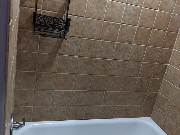 5th image of 8143 Kilpatrick Ave #1B