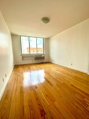 Rented by Bouwerie Lane Group | media 4