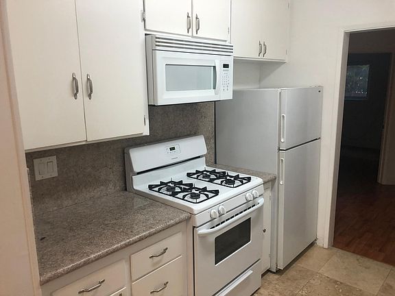 2nd image of 11956 Gorham Ave APT 7