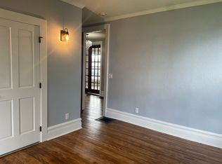 1564 2nd Ave SE, Cedar Rapids, IA 52403