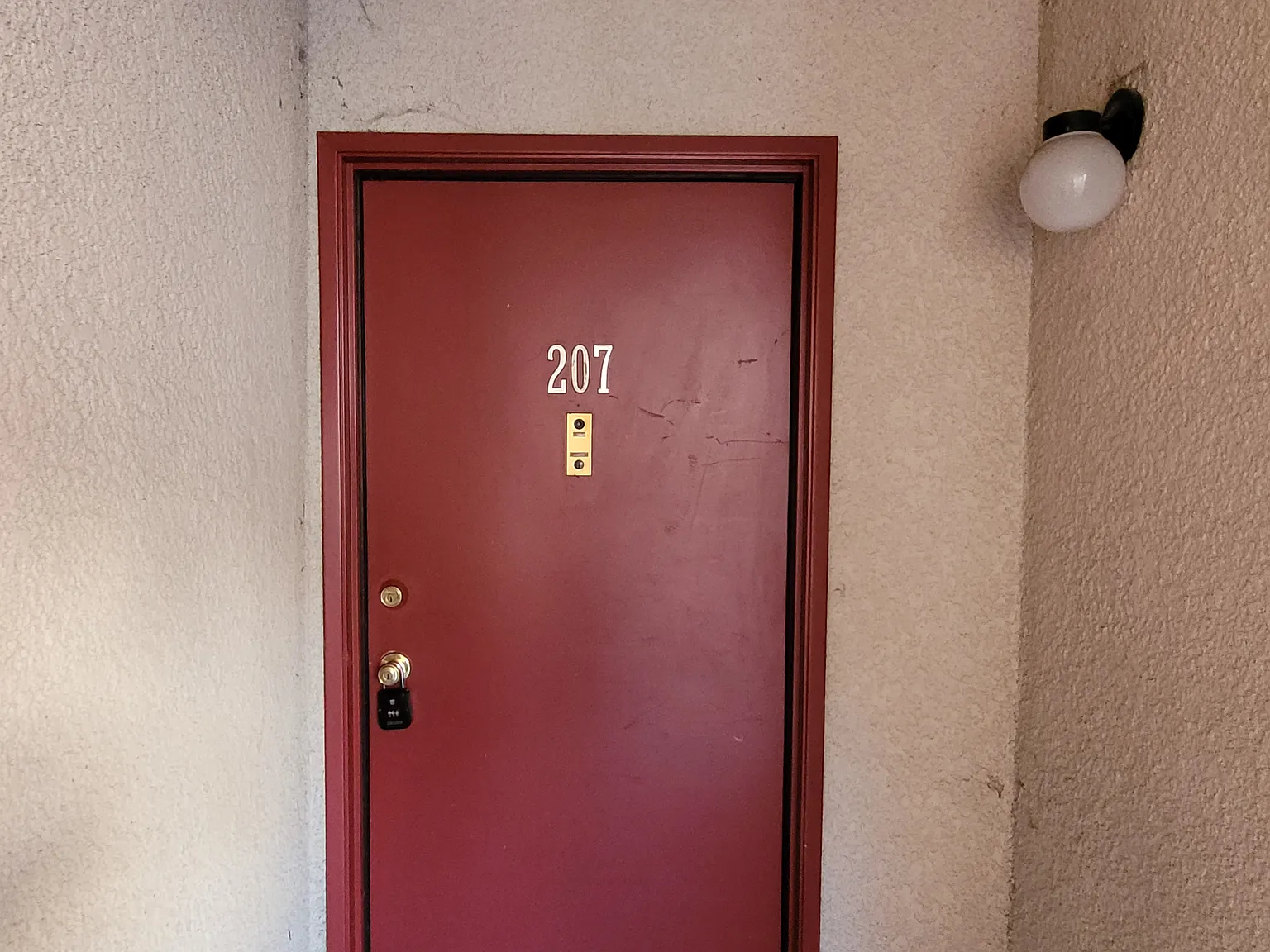 Gramercy Apartments — Photo 3