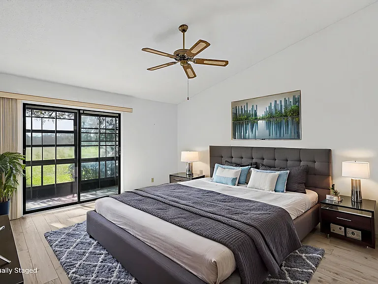 6184 SE Georgetown Pl — Photo 11