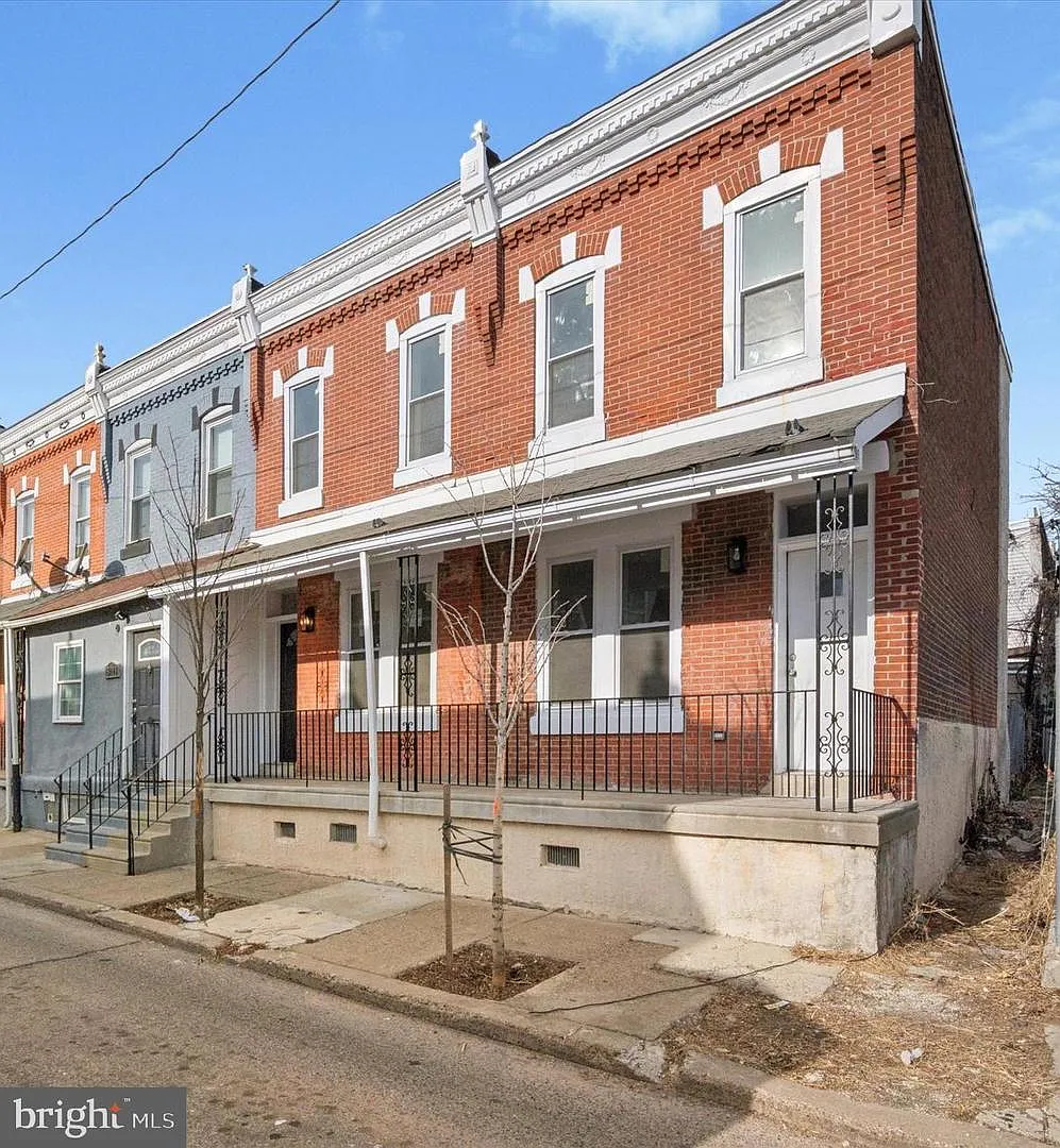 5611 Appletree St photo 1