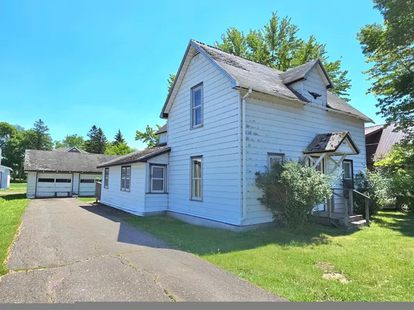 540 5th Ave S, Isle, MN 56342