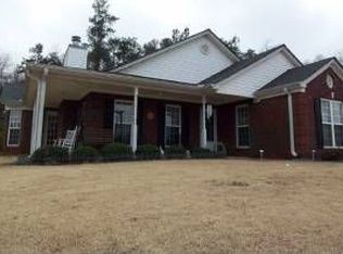 728 Overlook Dr, Winder, GA 30680