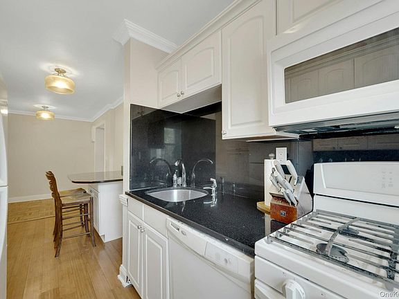 5th image of 450 Pelham Road #3G
