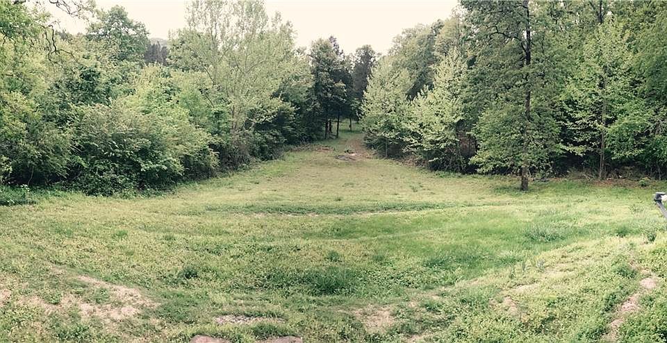 2nd image of 11233 Creekside Rd