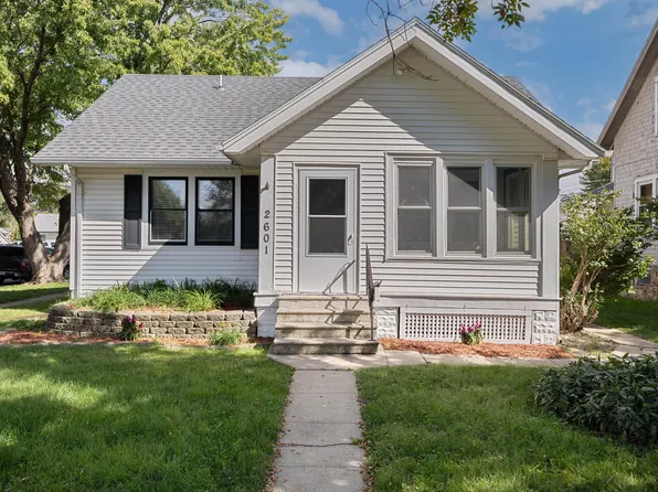 2601 S 8th St, Council Bluffs, IA 51501