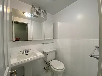 Rented by Nest Seekers International