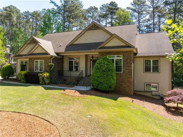 915 Shadow Oaks Dr, Seneca, SC 29672