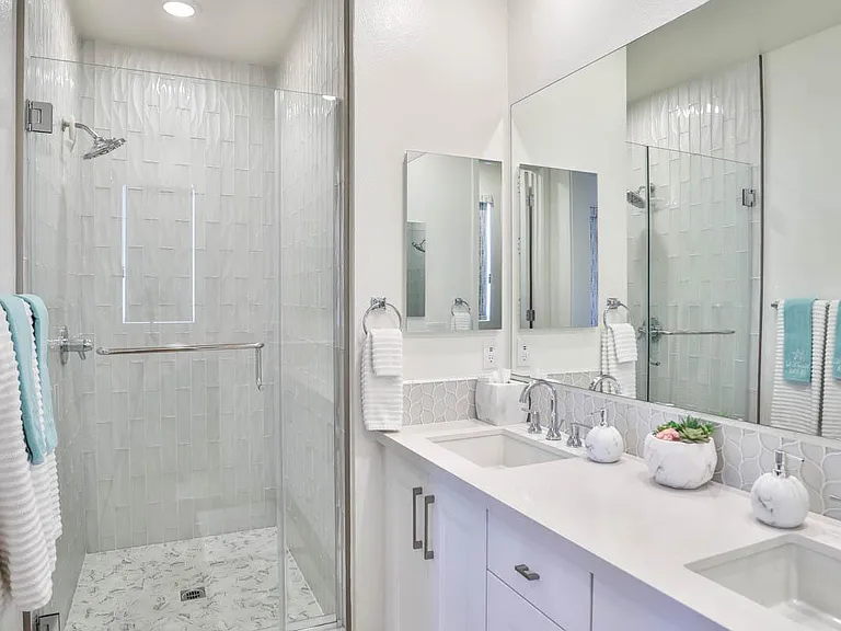 Primary ensuite bathroom