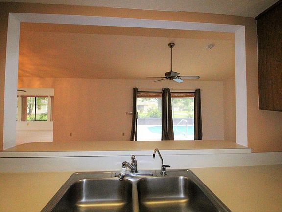5th image of 1403 Yorktown Ct