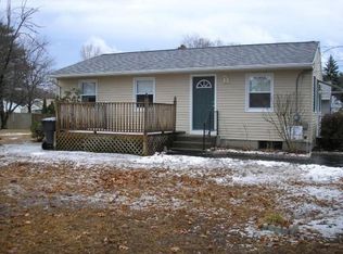 81 Roosevelt Ave, Westfield, MA 01085
