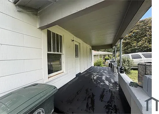 2288 Treadwell Rd — Photo 6