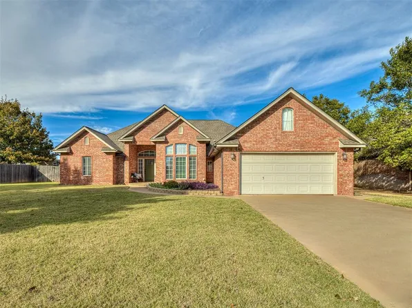 521 Cypress St NW, Piedmont, OK 73078