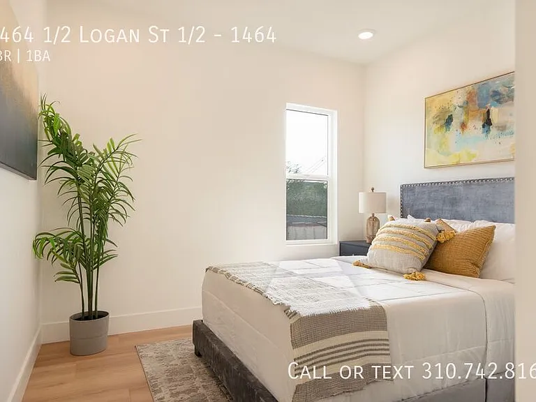 1464 1/2 Logan St #1/2-1464 — Photo 14