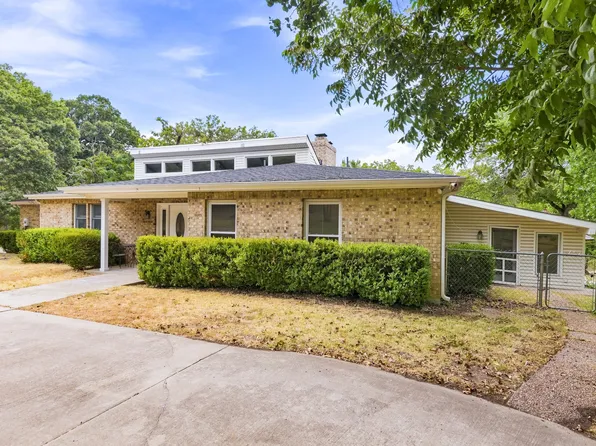 6049 W Red Bird Ln, Dallas, TX 75236
