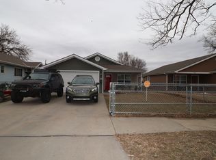 528 W 8th St, Junction City, KS 66441