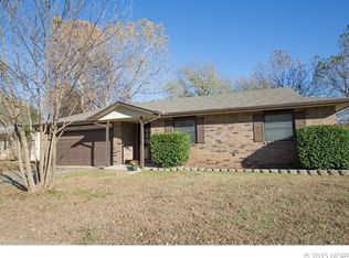4409 S Eucalyptus Ave, Broken Arrow, OK 74011