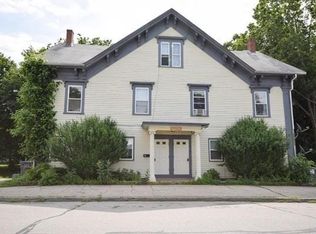20 Central St #2L, West Brookfield, MA 01585