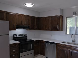 242 Bennett Ave APT 1B, Council Bluffs, IA 51503