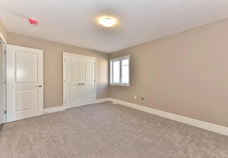 3135 Pincombe Dr — Photo 26
