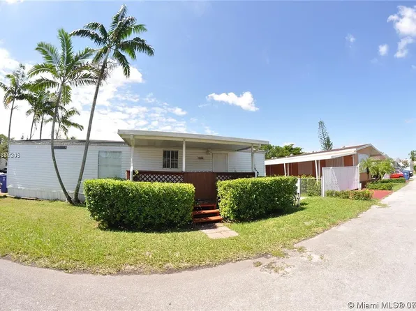 19800 SW 180th Ave Lot 470, Miami, FL 33187