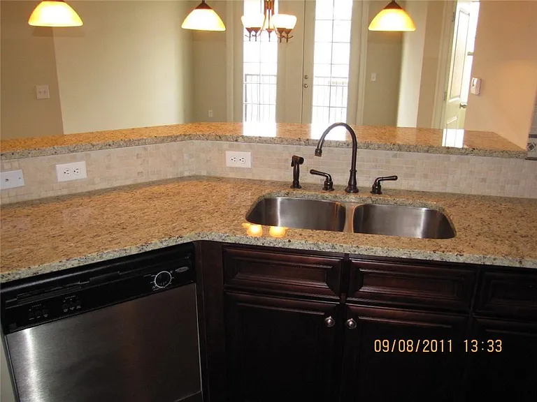 901 Abernathy Rd — Photo 13