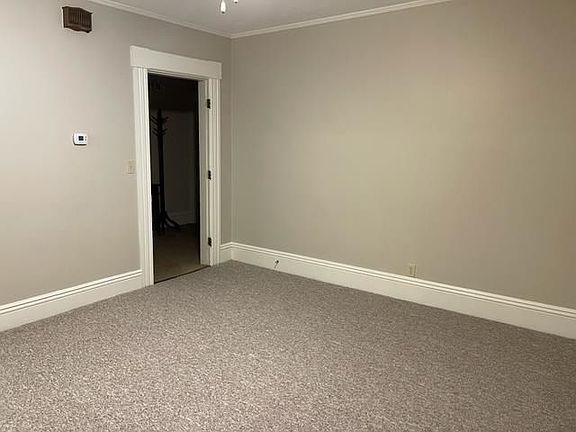 4th image of 475 Hanover St APT 2L