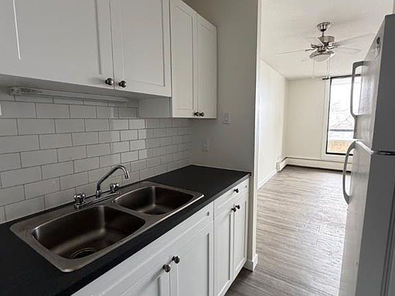 5th image of 13221 NE Macdonald Dr #607