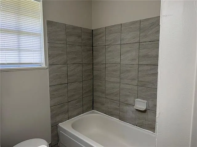 3109 Grandview Pl — Photo 7