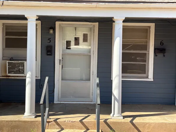 802 N 14th St, Lamesa, TX