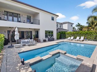 8573 Apple Falls Ln, Boca Raton, FL 33496
