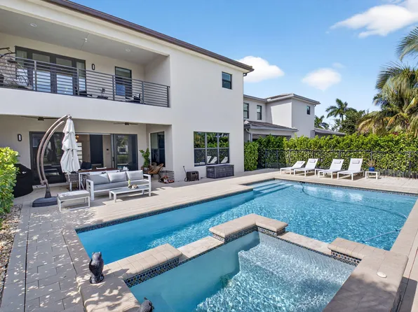 8573 Apple Falls Lane, Boca Raton, FL 33496