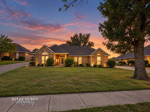 173 Southwood Dr, Bossier City, LA 71111