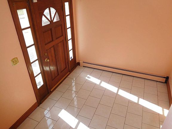 5th image of 43 Copeland St