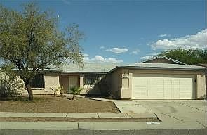 1st image of 1497 W Locke Dr