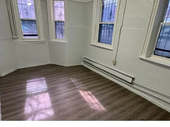 61 W 181st St Room 1, Bronx, NY 10453