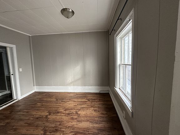 5th image of 308 E Pacific St #1