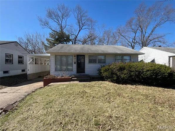 10417 Renfrew Dr, Saint Louis, MO 63137