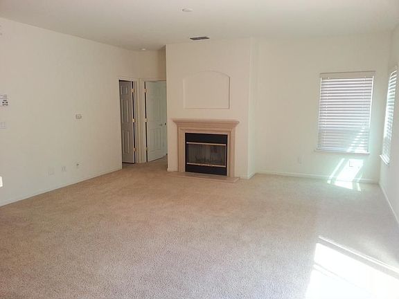 5th image of 289 Battlecreek Cir