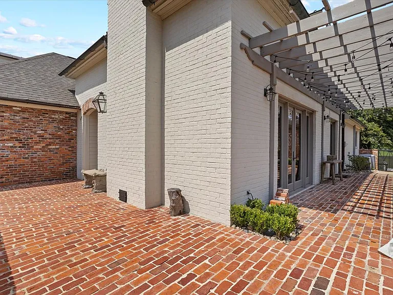 30 Crane Park — Photo 4