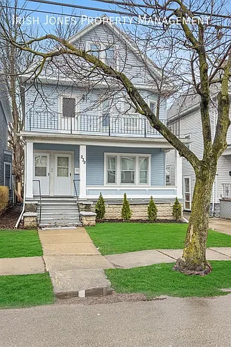 239 Crowley Ave Photo 1