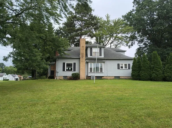 3295 Bears Den Rd, Youngstown, OH 44511